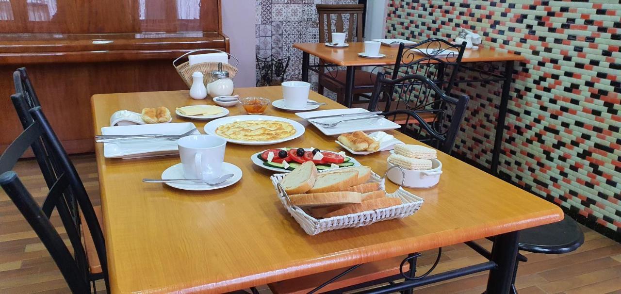 Dzveli Batumi Hotel Eksteriør billede